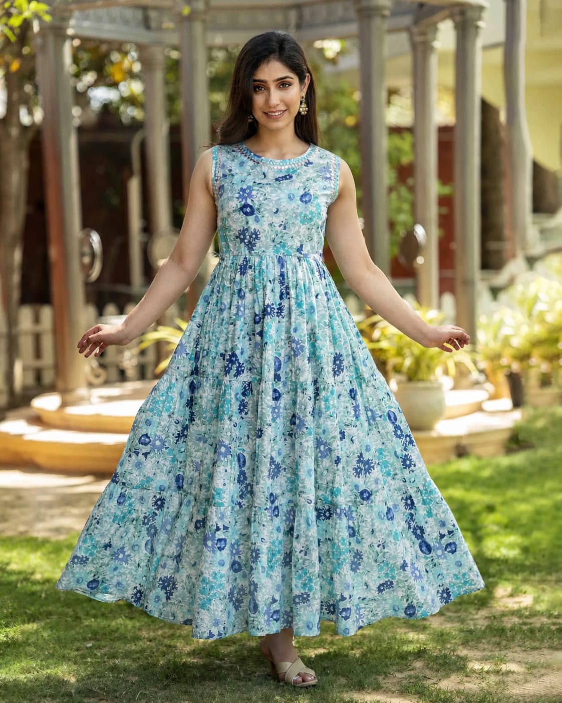 Traditional Sleeveless Kurti Gown with Modern Style